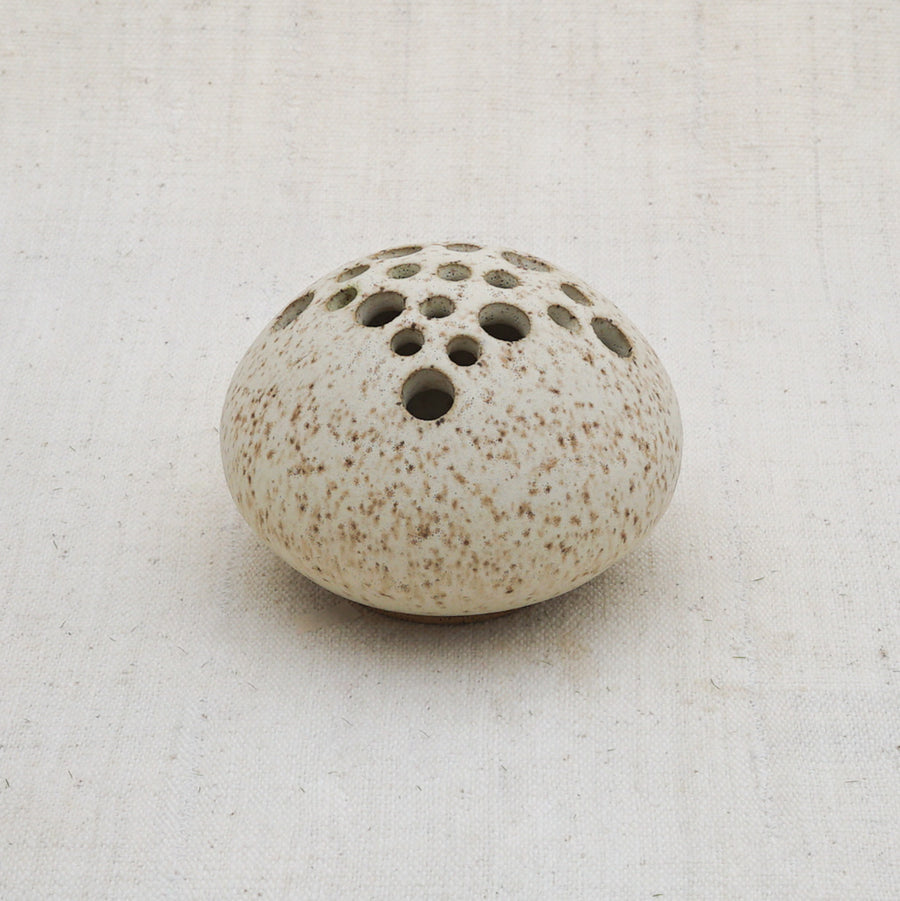 Cream Speckled Multi- Stem Flower Frog