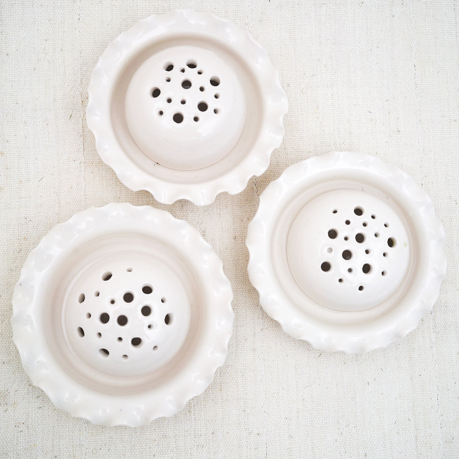 Lacy Lipped 2 Piece Porcelain Flower Frog