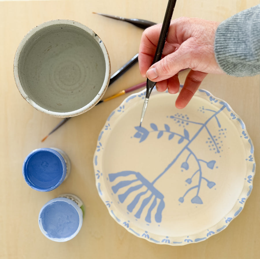 January 24th at 4PM: Delft Inspired Mini Pie Plate Painting Workshop with DeNai Jones